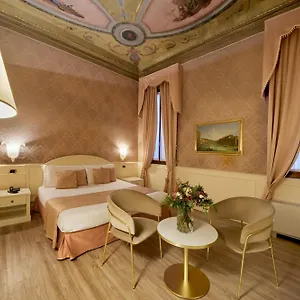 **** מלון Duodo Palace איטליה