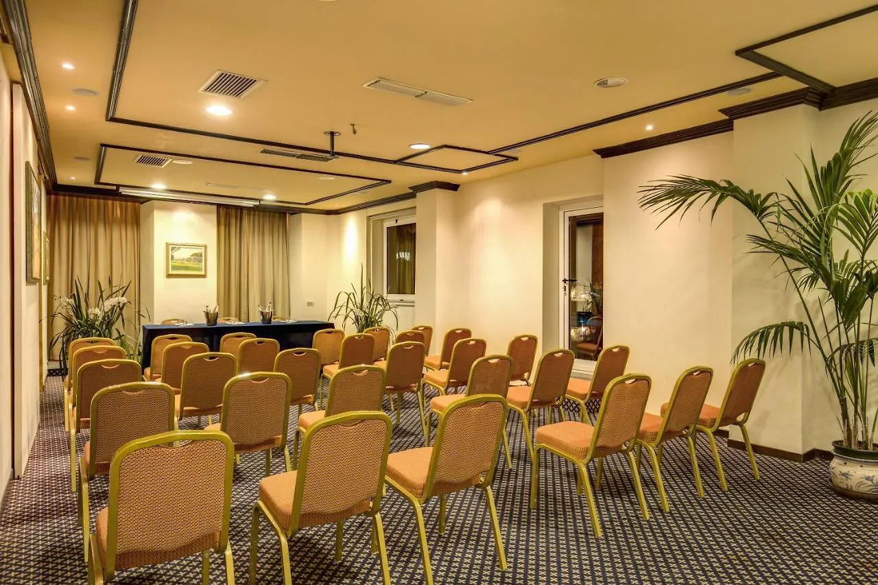 פירנצה Hotel Croce Di Malta 4*,
