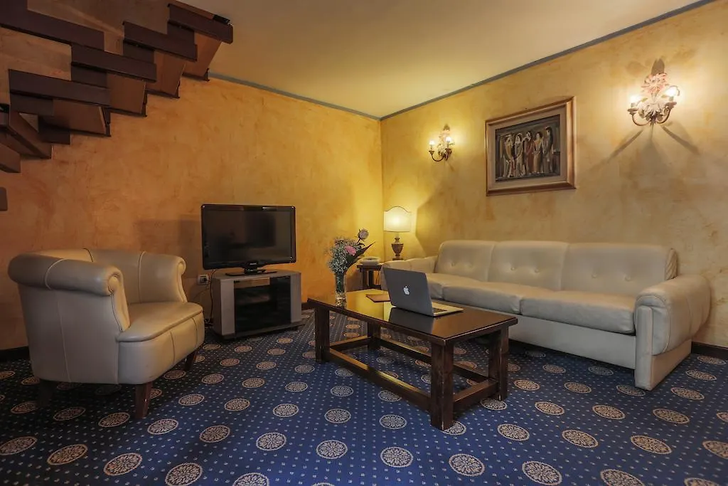 Hotel Croce Di Malta Florence