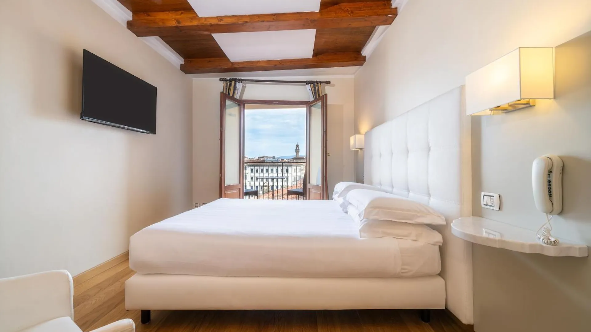 Hotel Croce Di Malta Florence 4*,  Italy