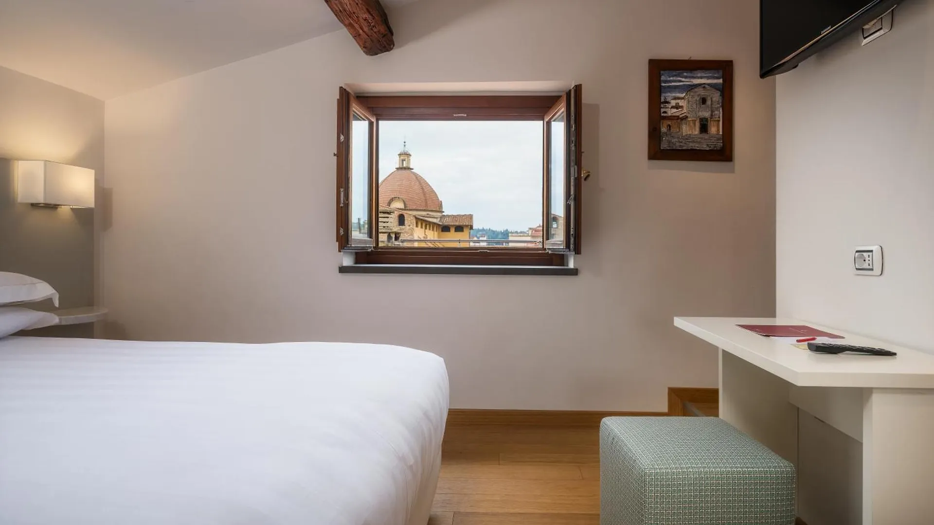 Hotel Croce Di Malta Florence 4*,