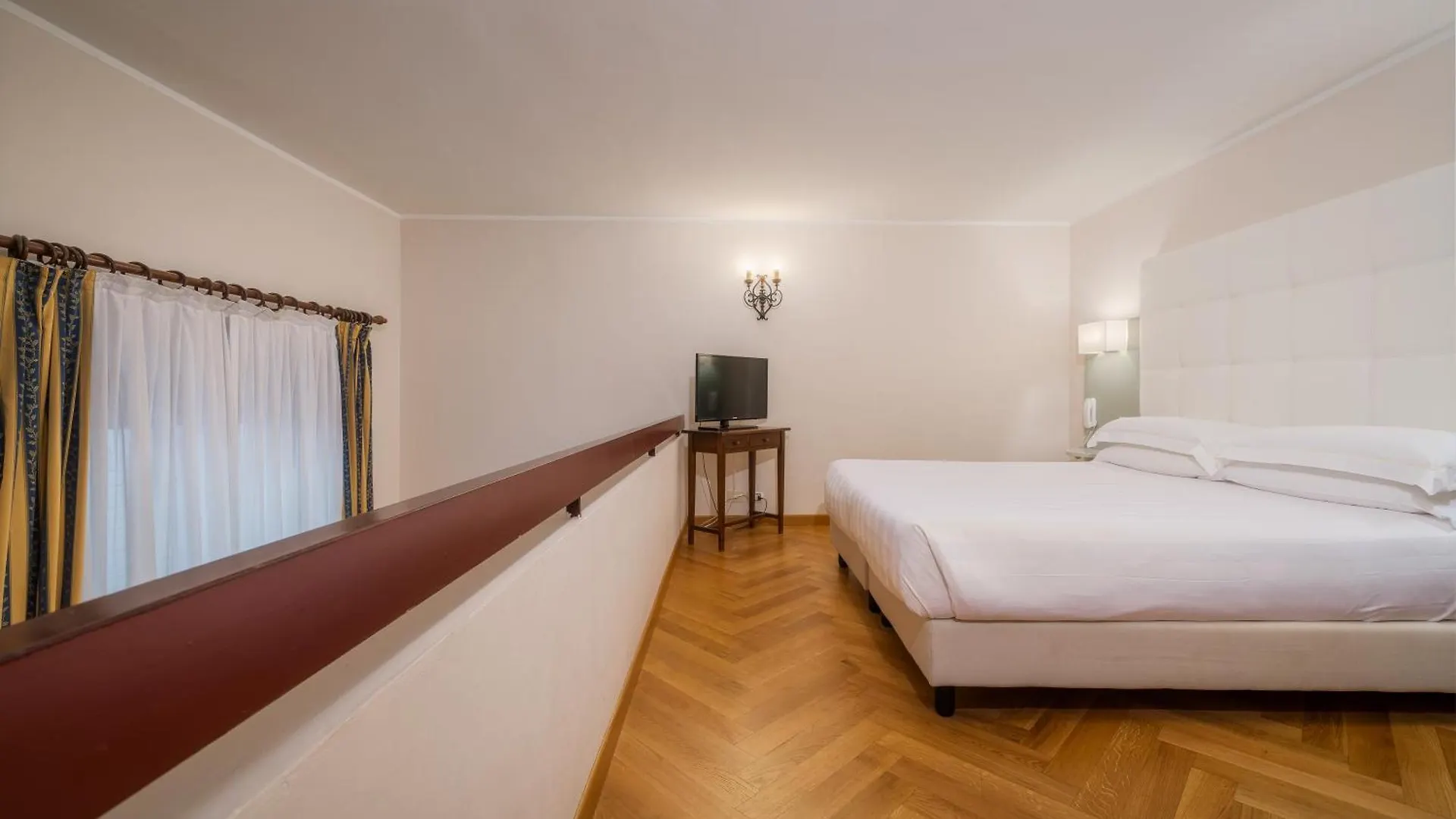 Hotel Croce Di Malta Florence