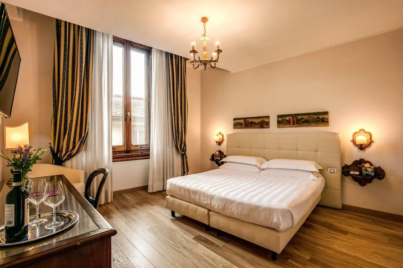 פירנצה Hotel Croce Di Malta איטליה