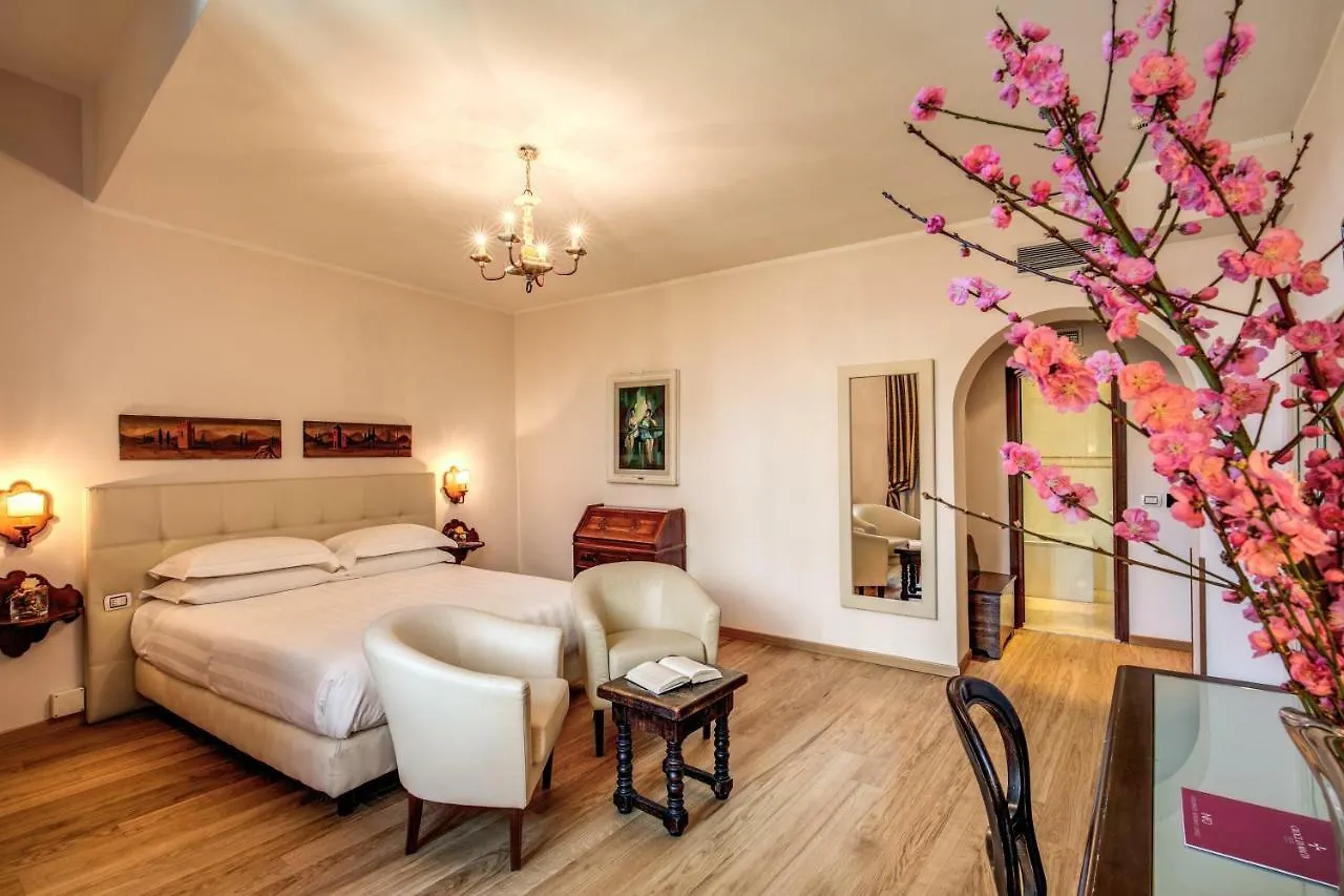 Hotel Croce Di Malta Florence